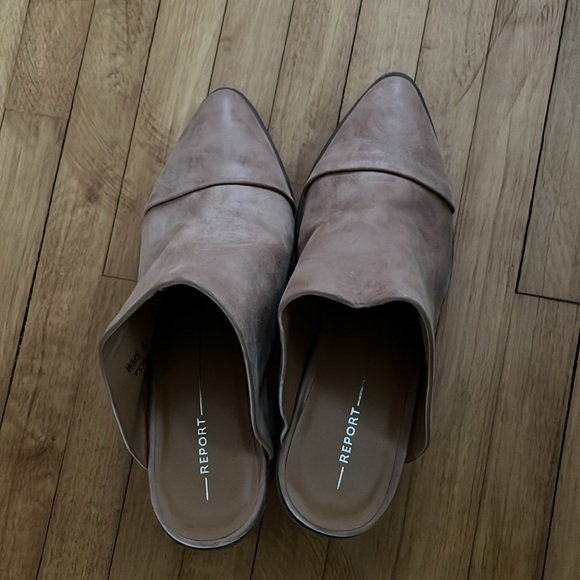 Cute heels! - Picture 4 of 4